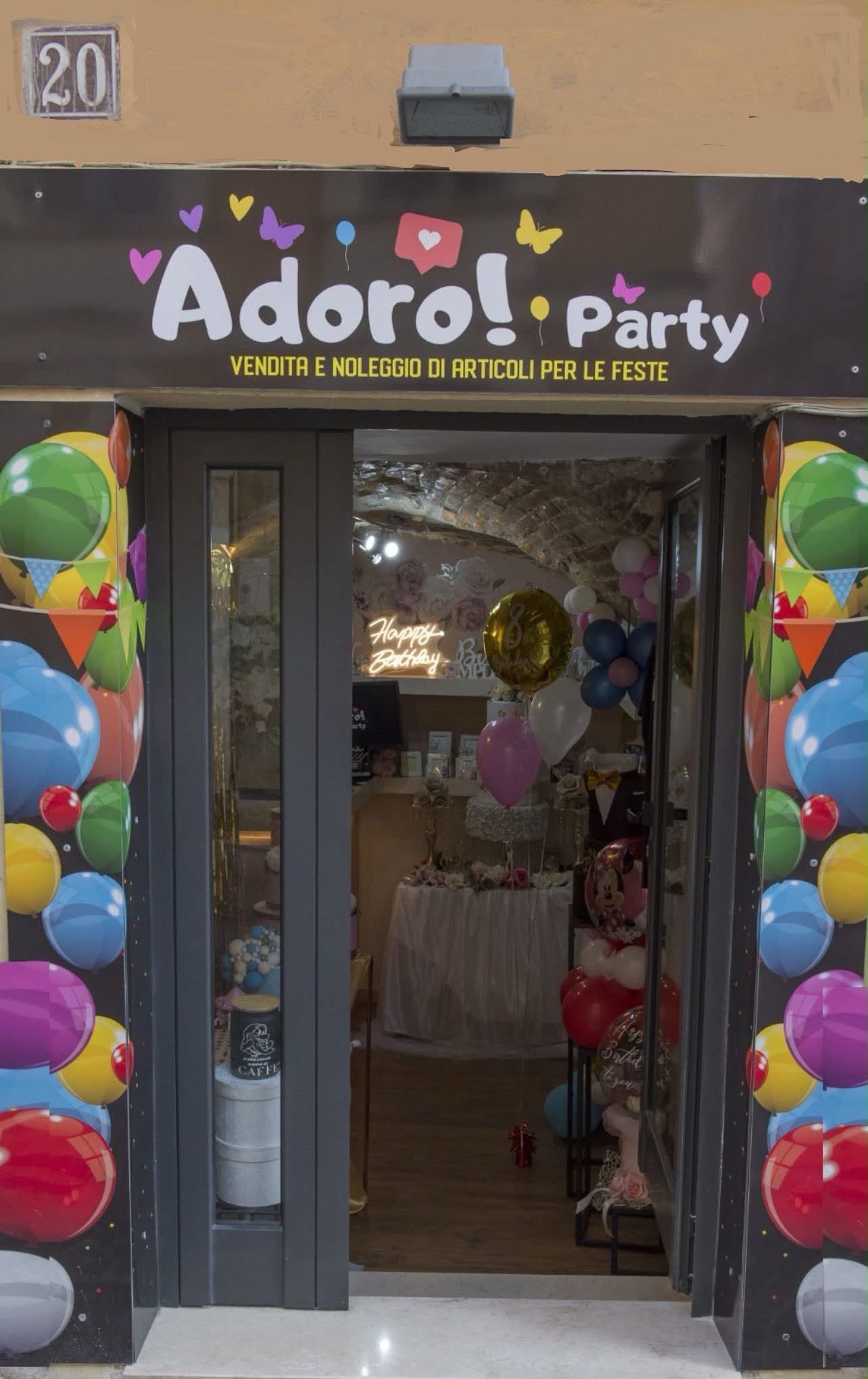 Ingresso del negozio Adoro! Party a Chieti